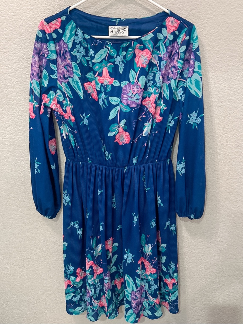 Vintage 80s Blue And Pink Floral Dress Size 12 Fit and Flare Crinkle Stretch